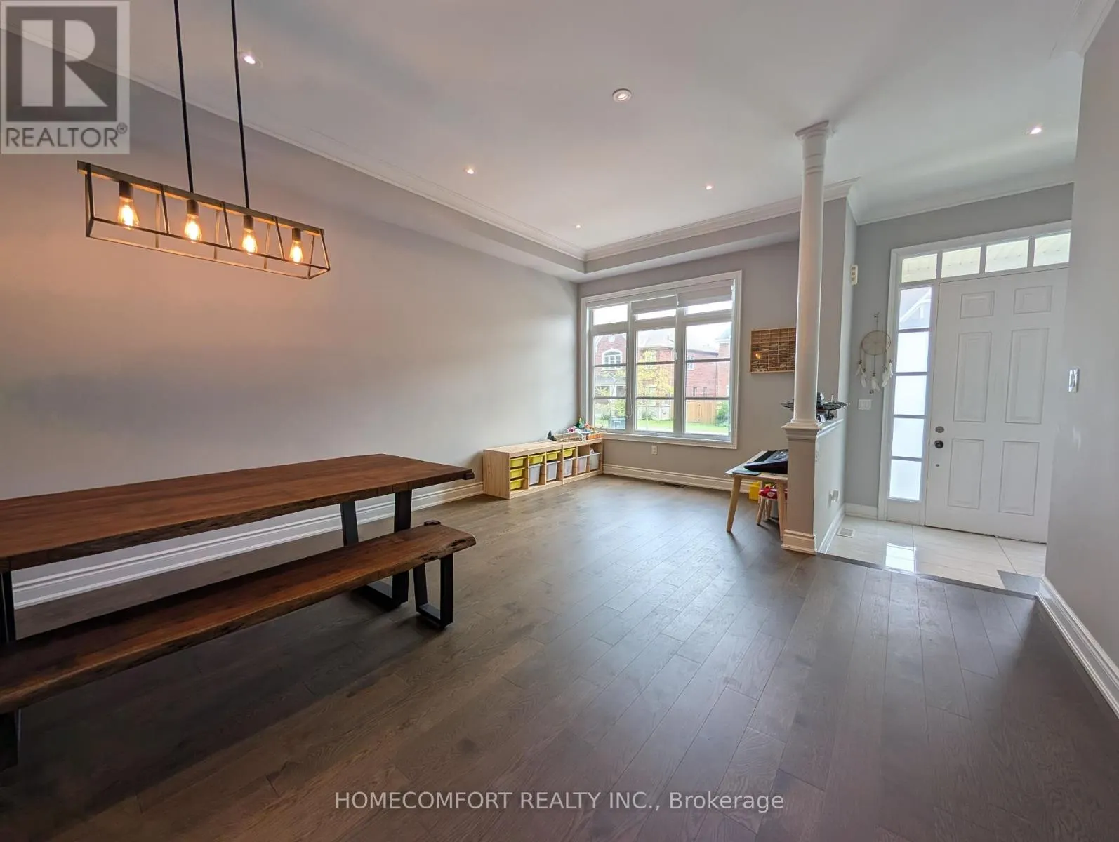 230 PARADELLE DRIVE