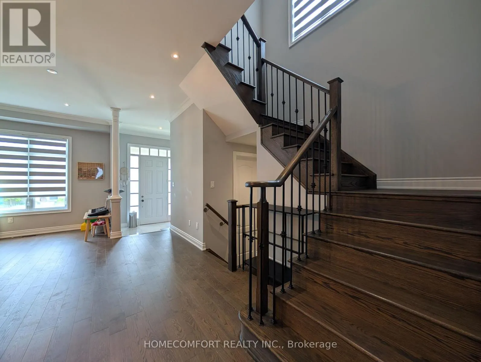 230 PARADELLE DRIVE