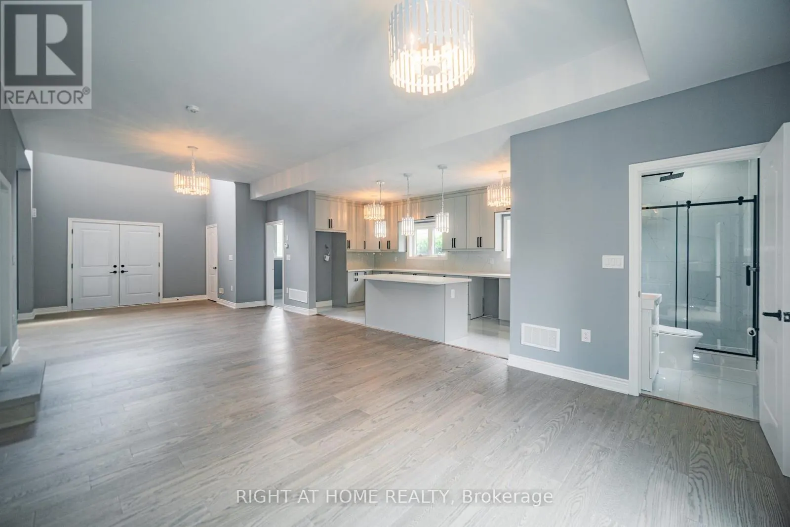 1372 MAPLE ROAD