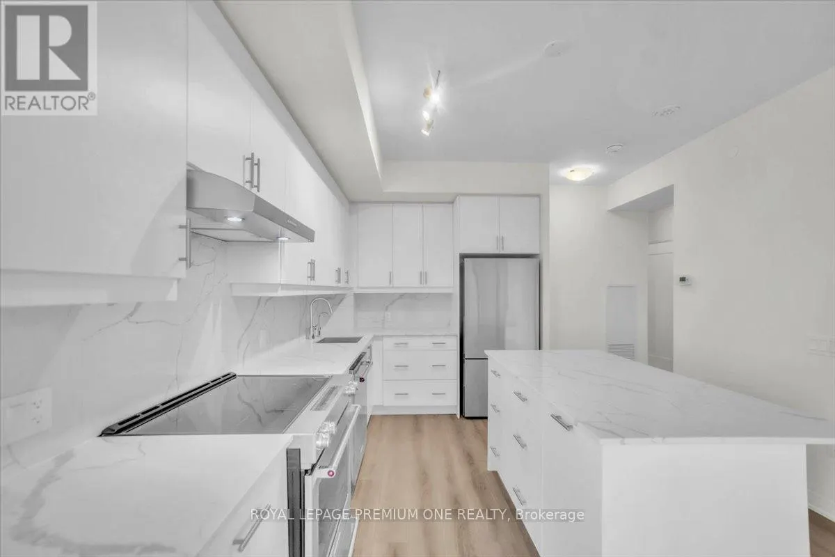 2103 - 8960 JANE STREET