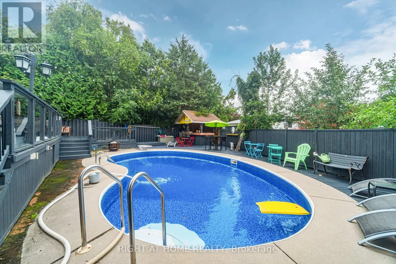 4 DEVINS DRIVE