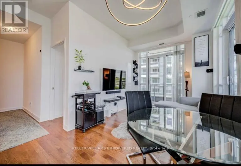 812 - 9199 YONGE STREET