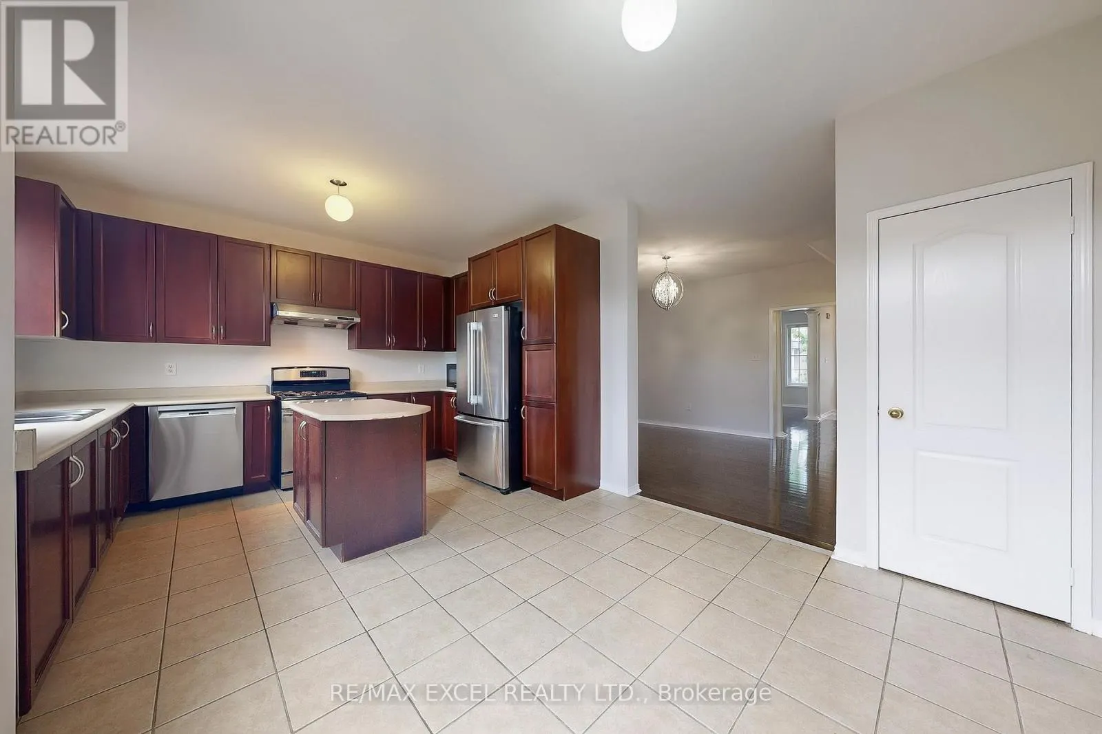 35 CARDREW STREET