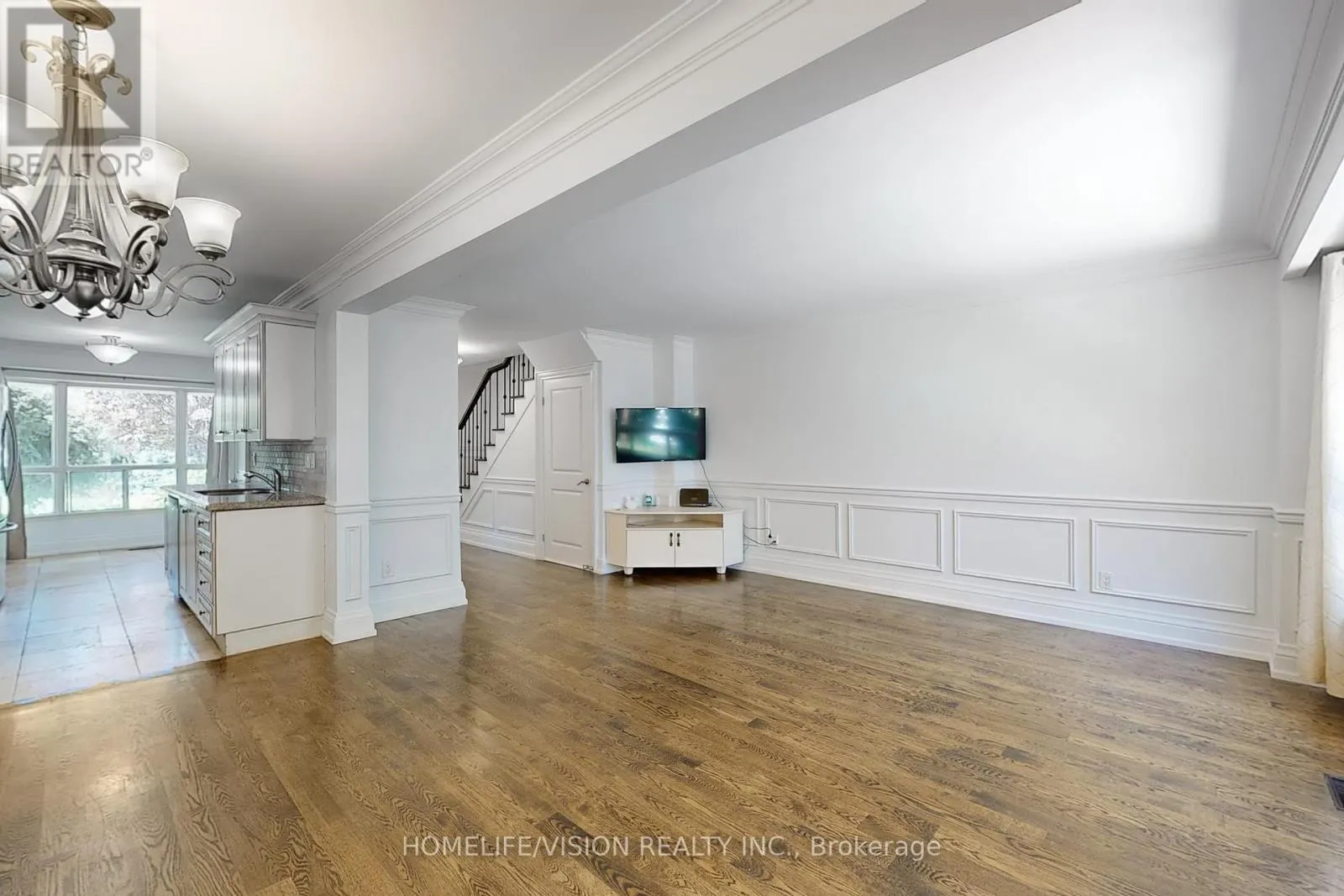 210 CASTLE ROCK DRIVE