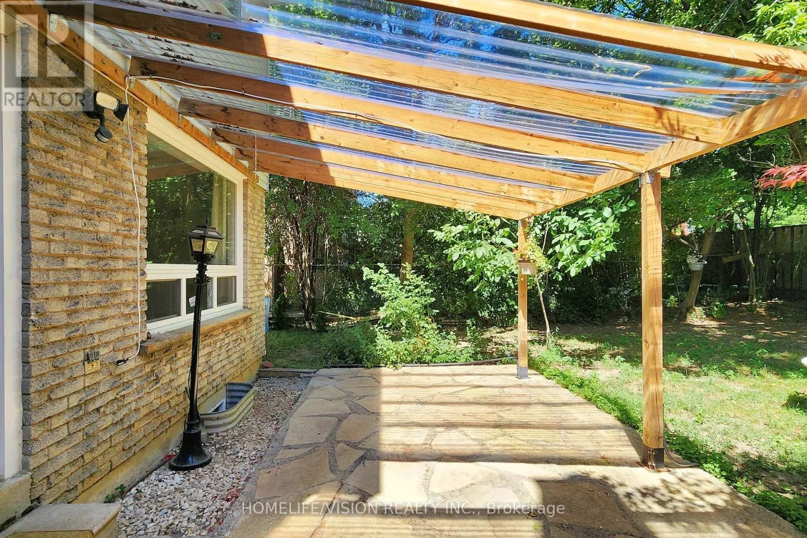 210 CASTLE ROCK DRIVE