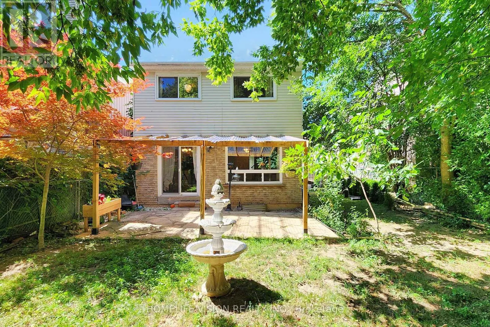 210 CASTLE ROCK DRIVE