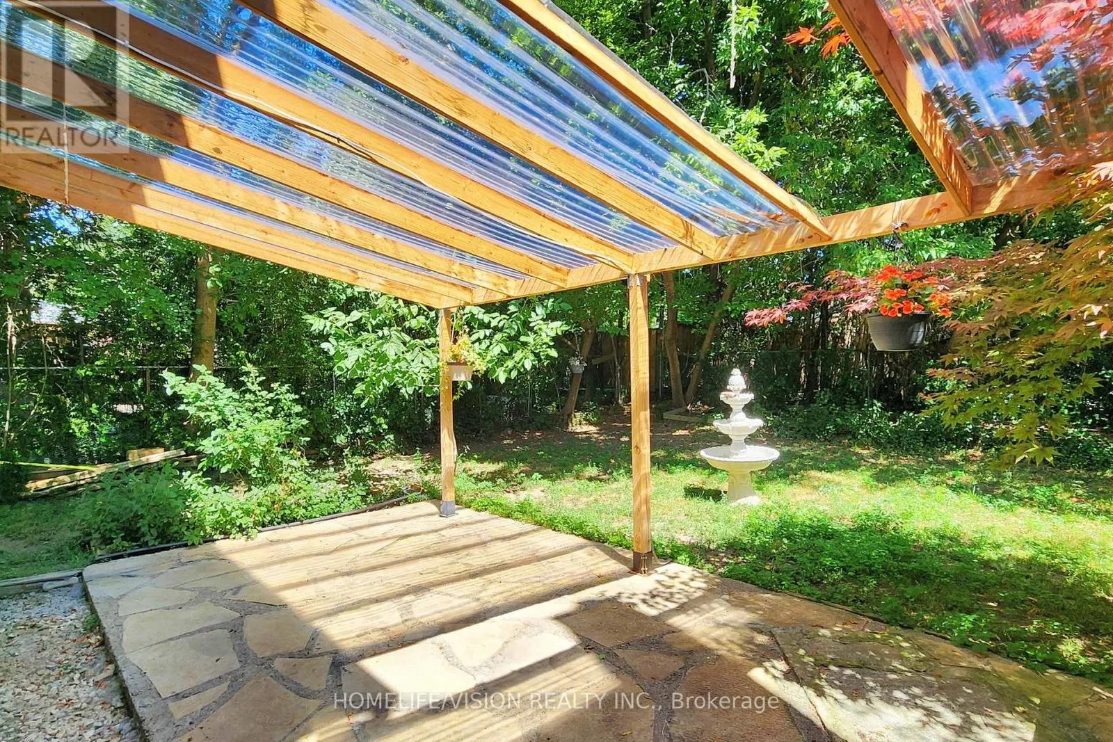 210 CASTLE ROCK DRIVE