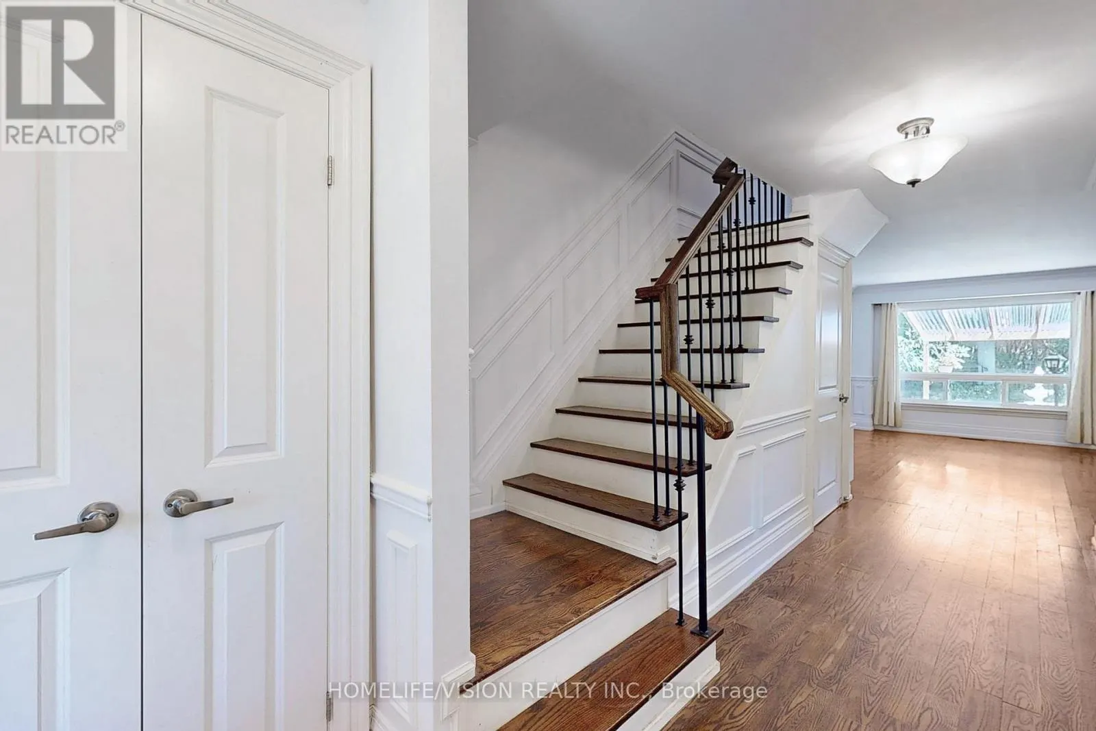210 CASTLE ROCK DRIVE