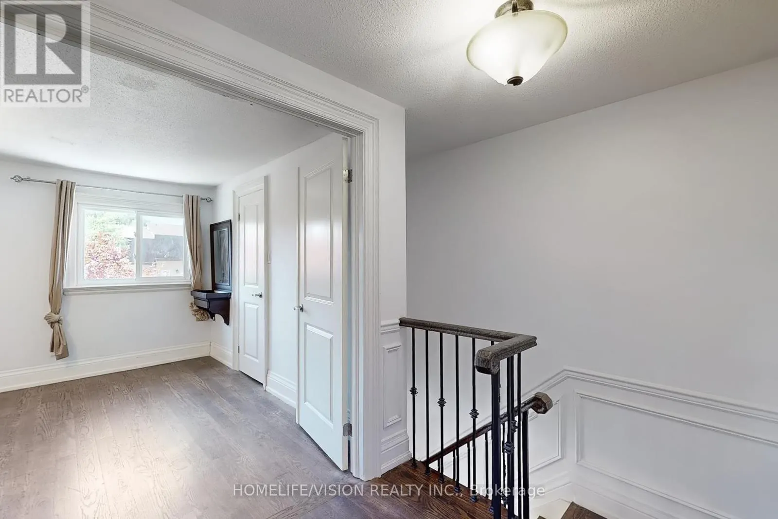 210 CASTLE ROCK DRIVE