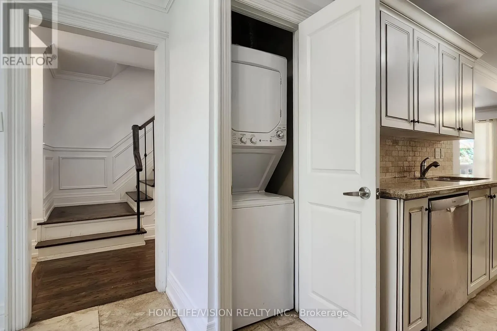210 CASTLE ROCK DRIVE