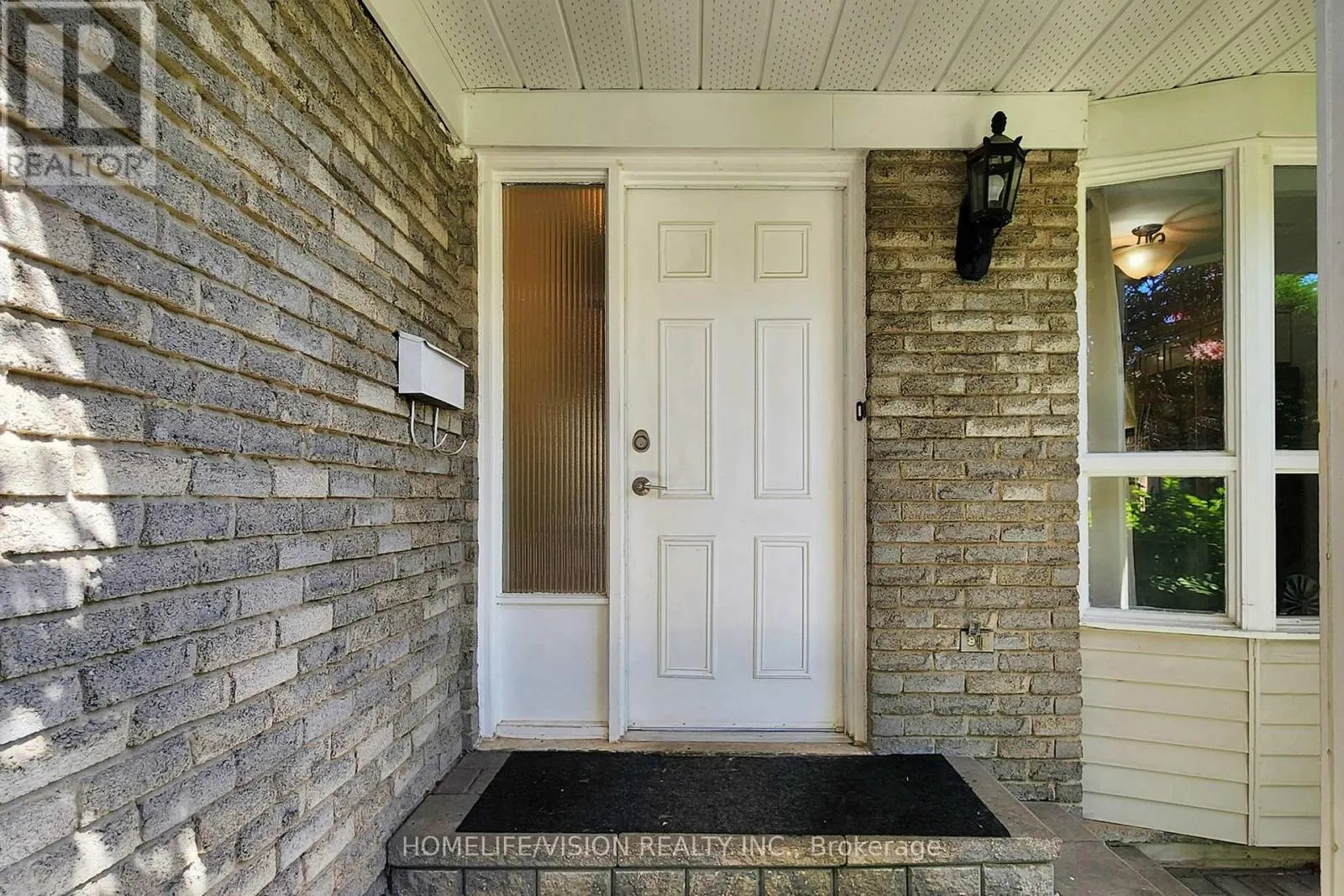 210 CASTLE ROCK DRIVE
