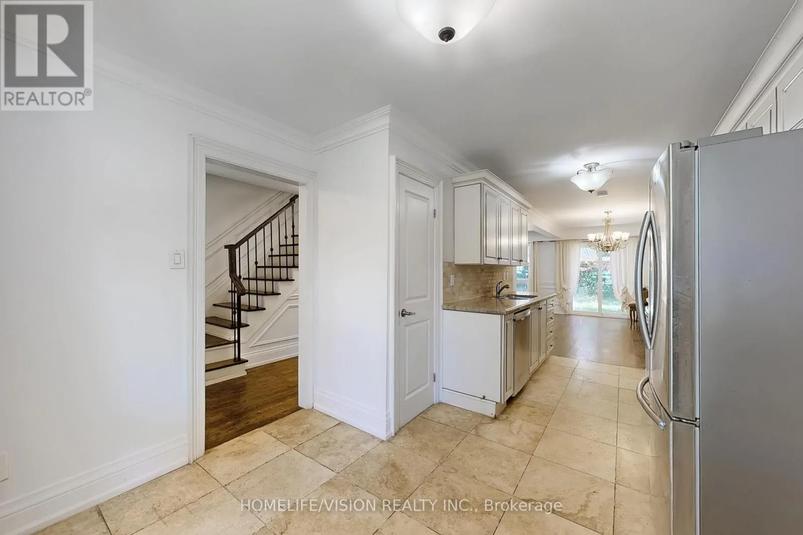 210 CASTLE ROCK DRIVE