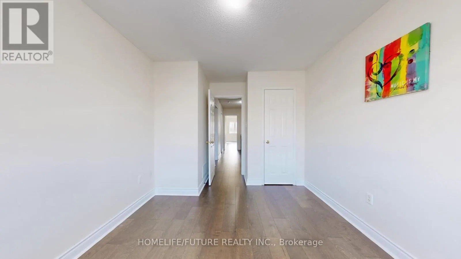 105 LAHORE CRESCENT