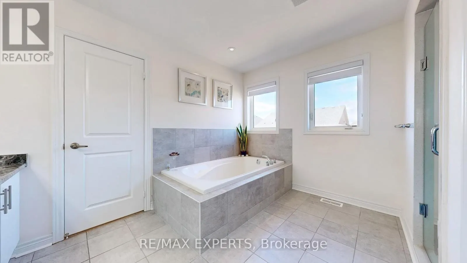 1488 TOMKINS ROAD