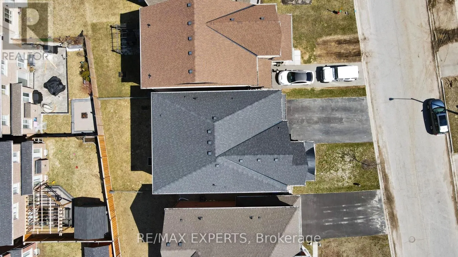 1488 TOMKINS ROAD