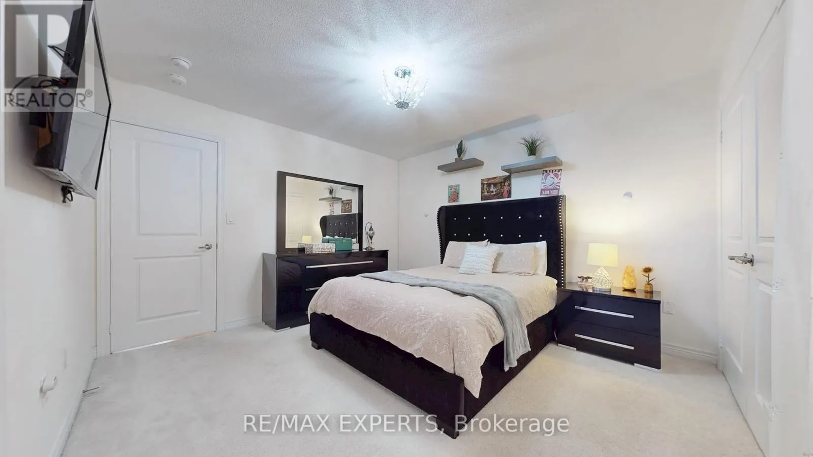 1488 TOMKINS ROAD