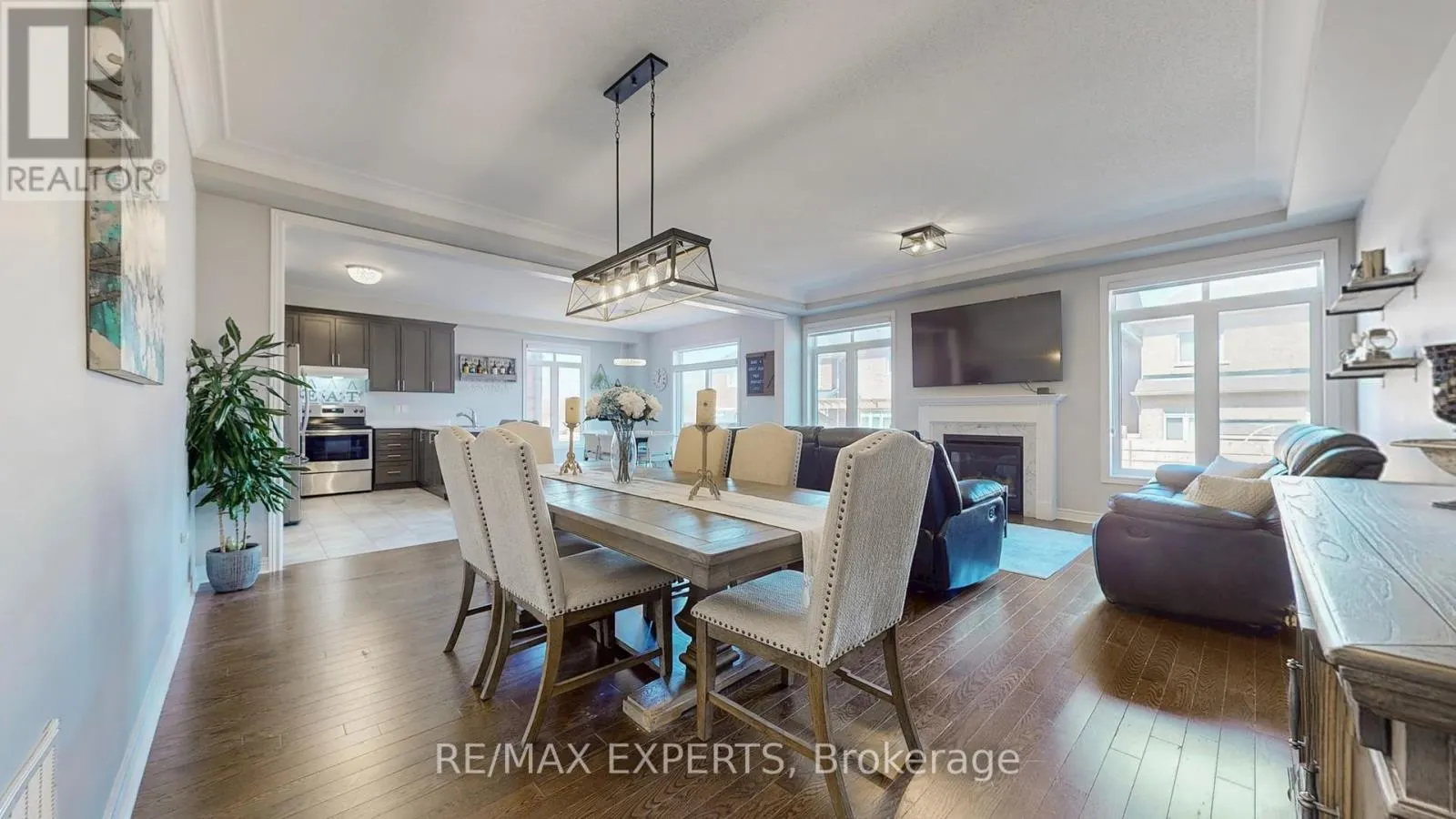 1488 TOMKINS ROAD