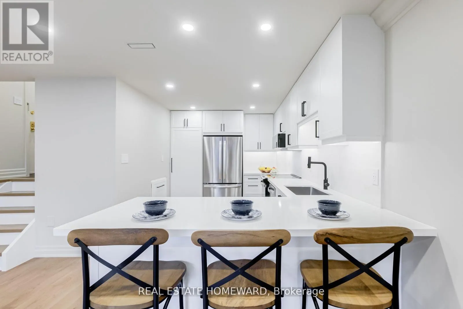 TH10 - 100 ARBORS LANE