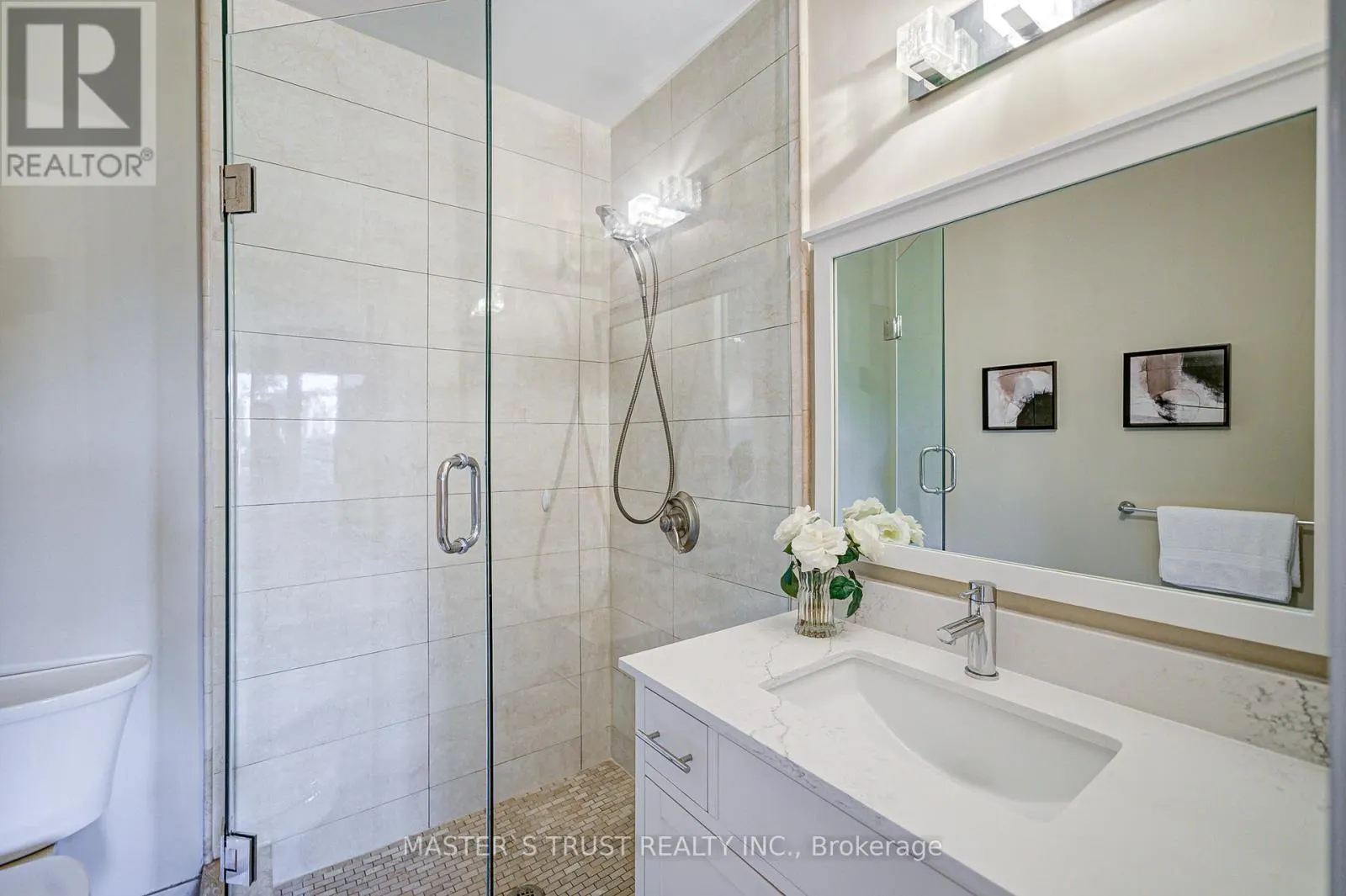 2 LYTTON BOULEVARD