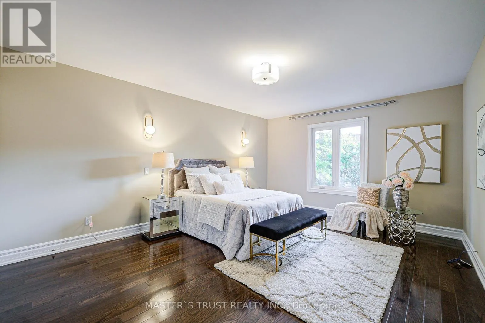 2 LYTTON BOULEVARD