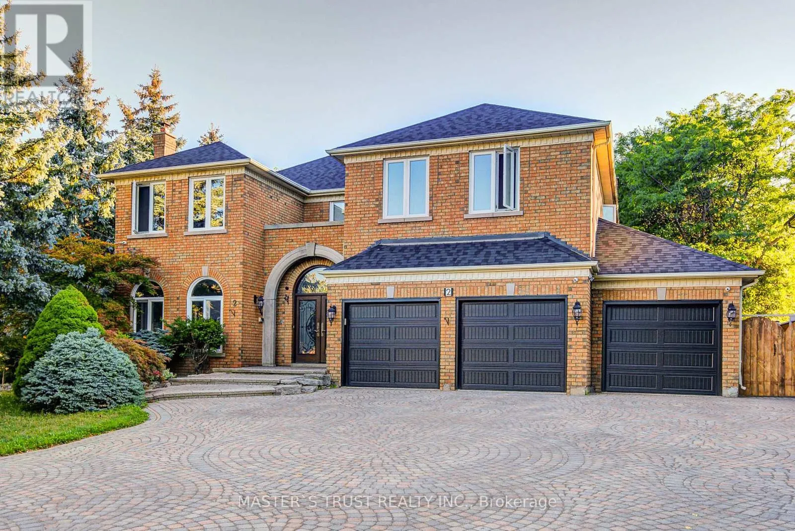 2 LYTTON BOULEVARD