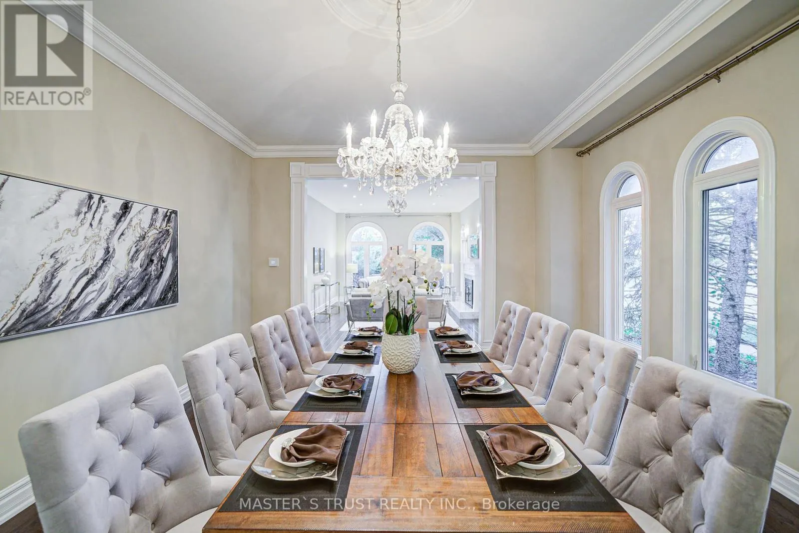 2 LYTTON BOULEVARD