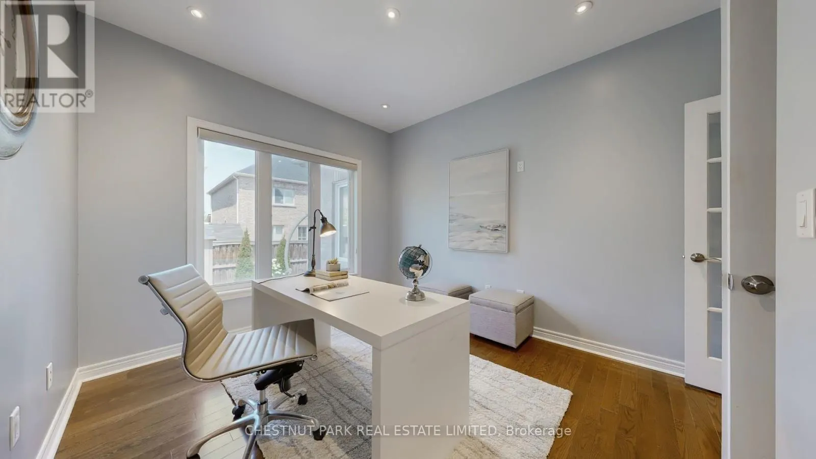 32 ARBOUR DRIVE