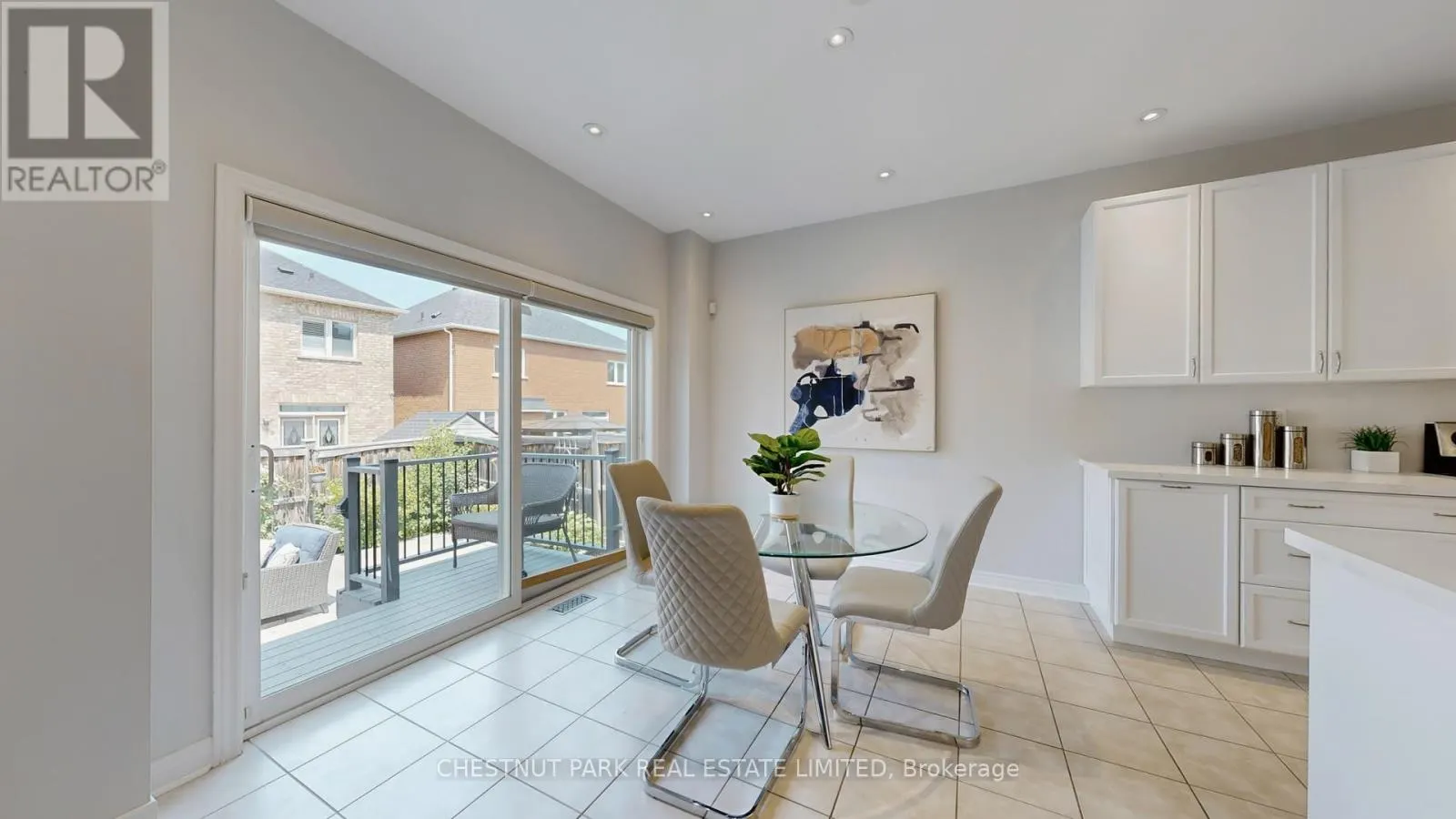 32 ARBOUR DRIVE