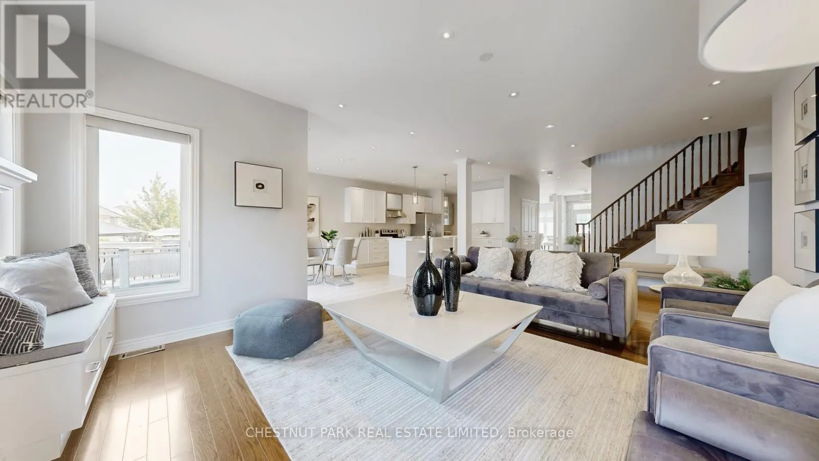 32 ARBOUR DRIVE