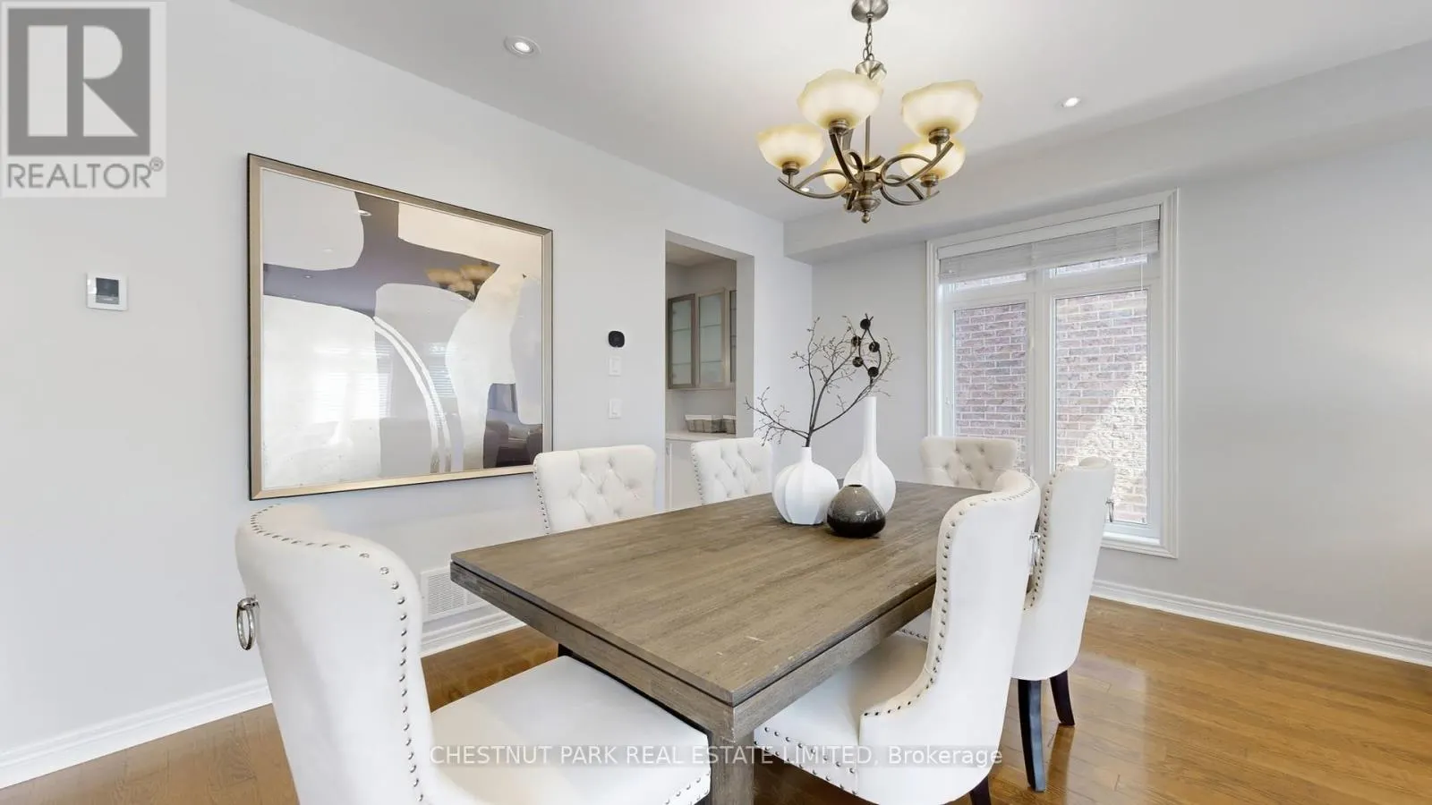 32 ARBOUR DRIVE