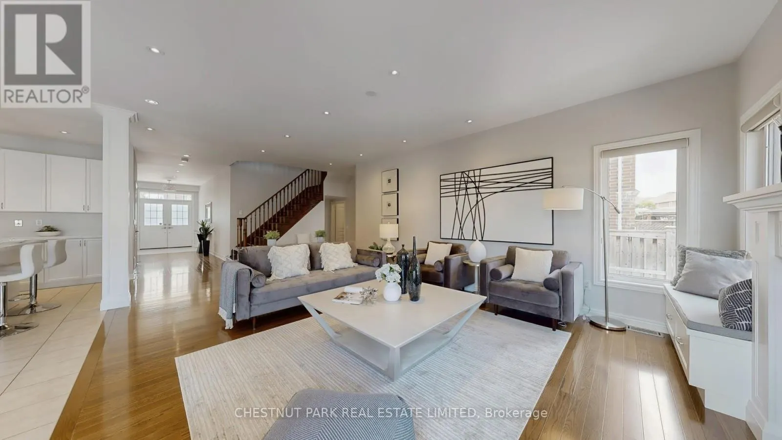32 ARBOUR DRIVE