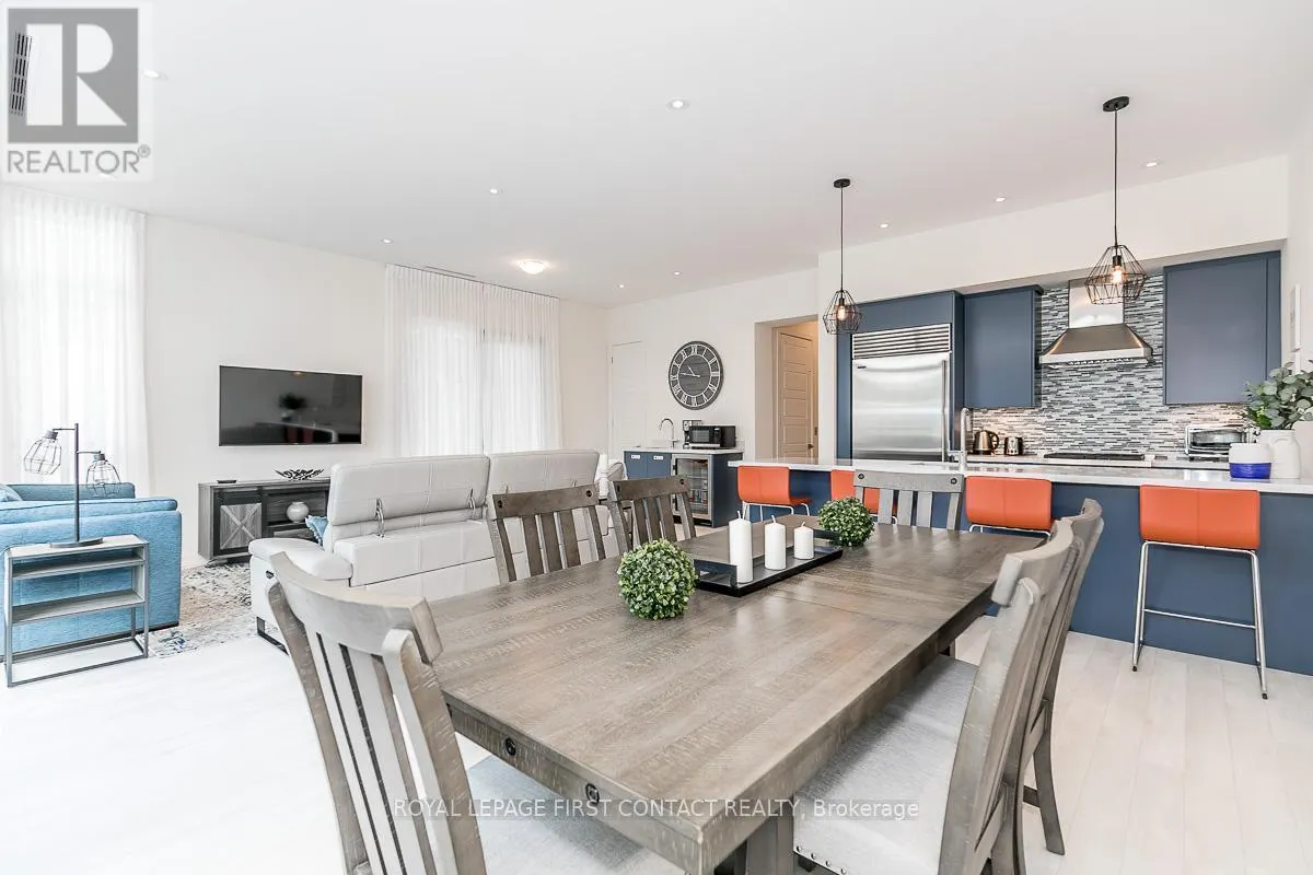 3645 FERRETTI COURT