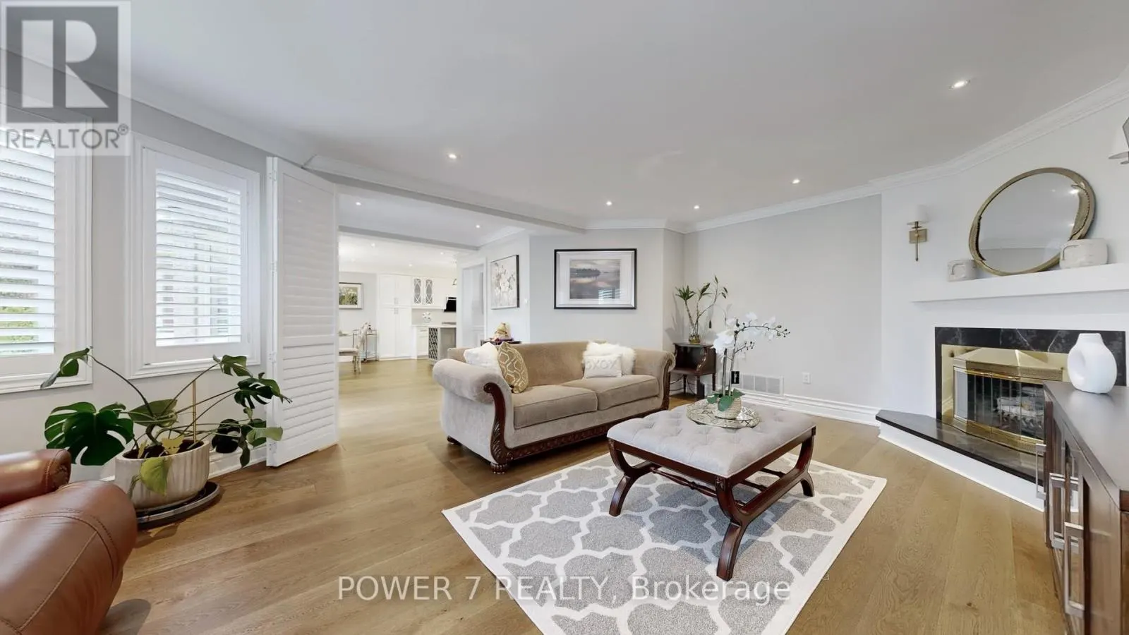 1098 SECRETARIATE ROAD