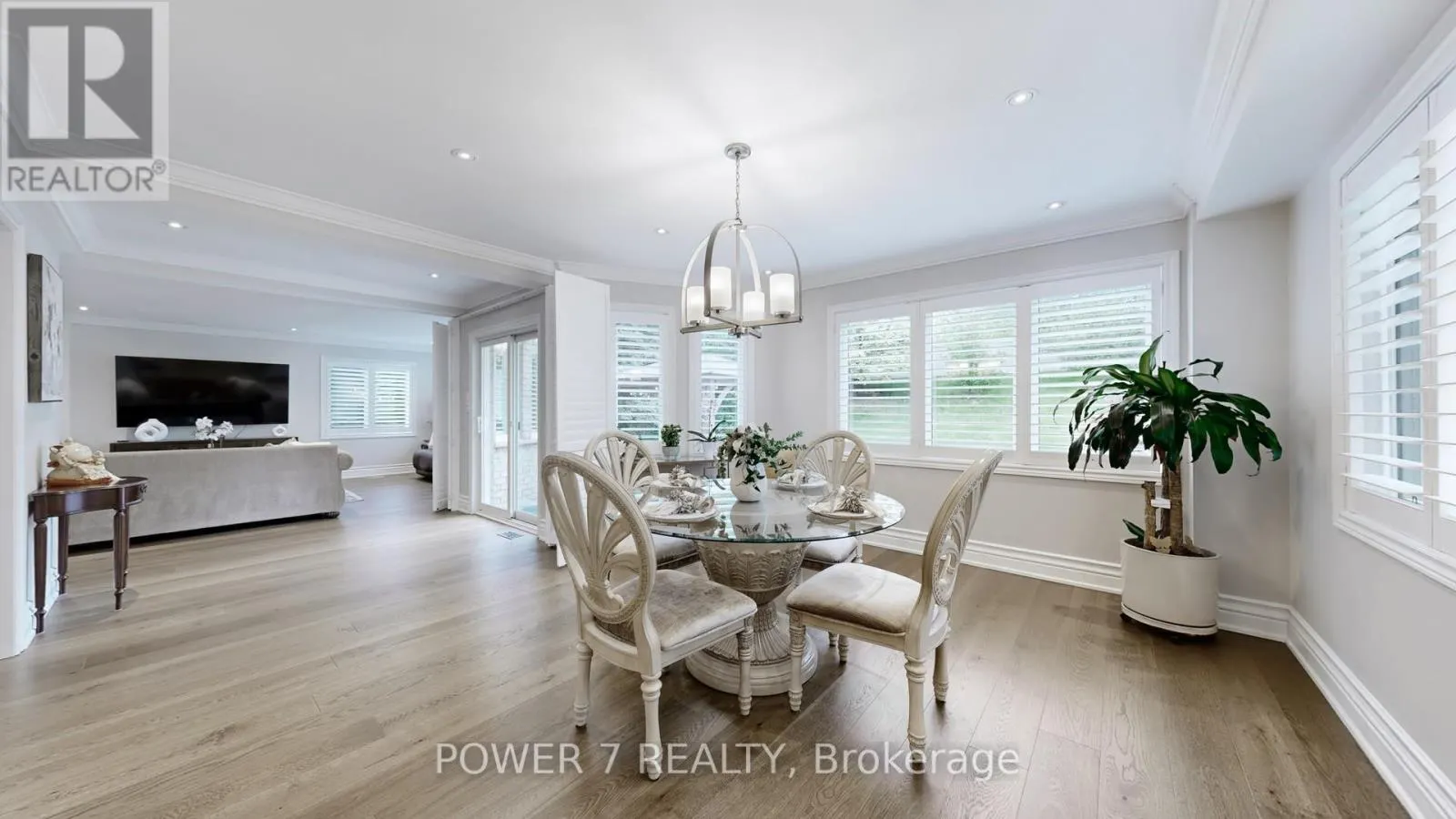1098 SECRETARIATE ROAD