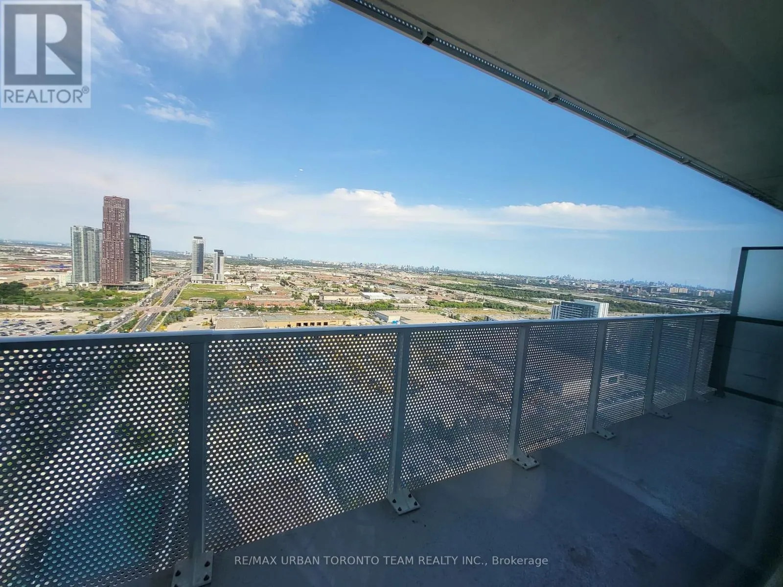 3607 - 28 INTERCHANGE WAY