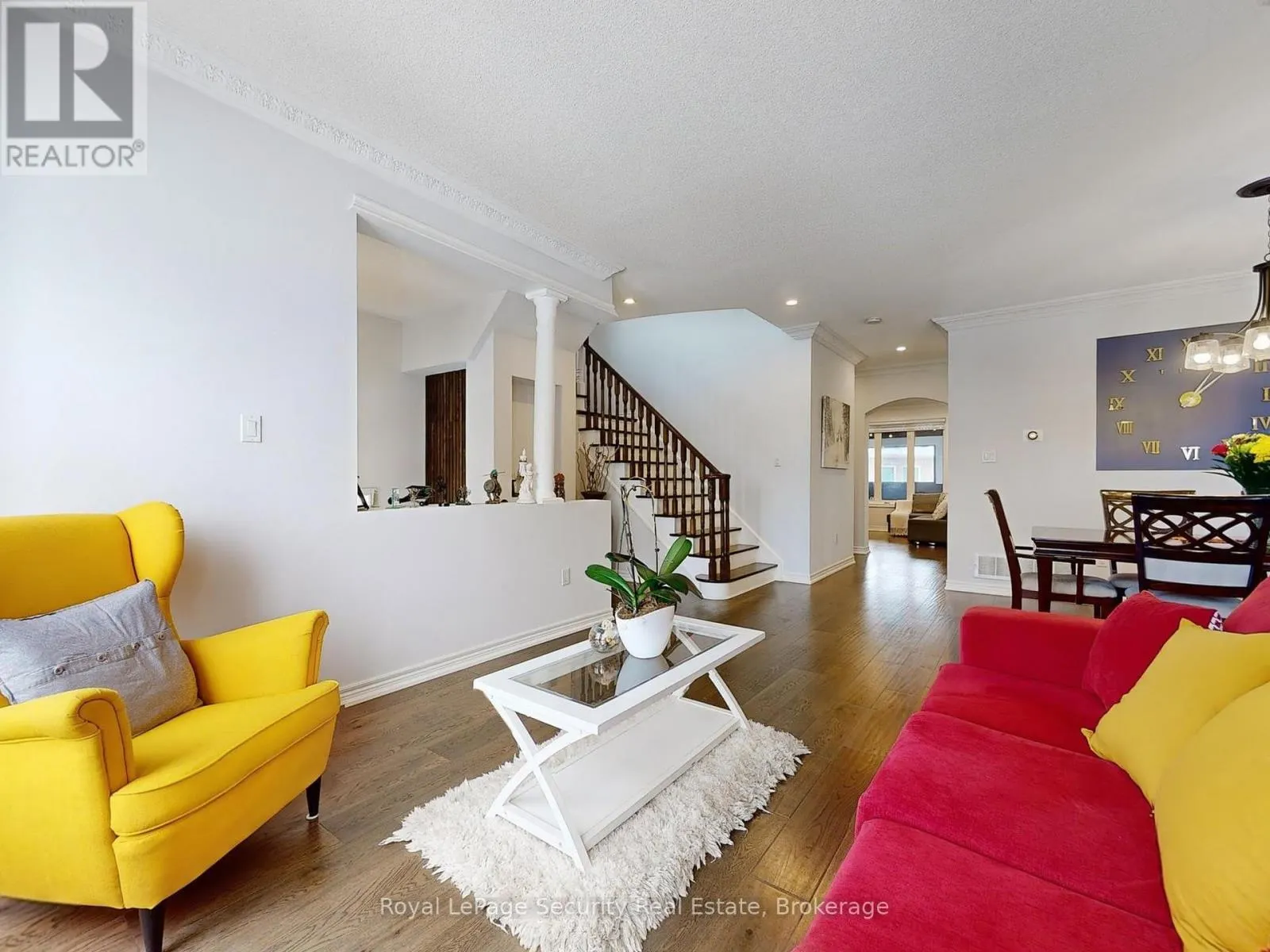 128 DAISEYFIELD CRESCENT