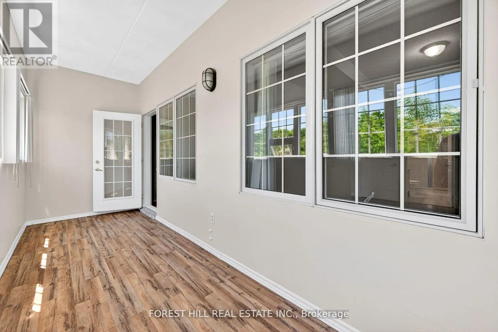 308 - 9451 JANE STREET
