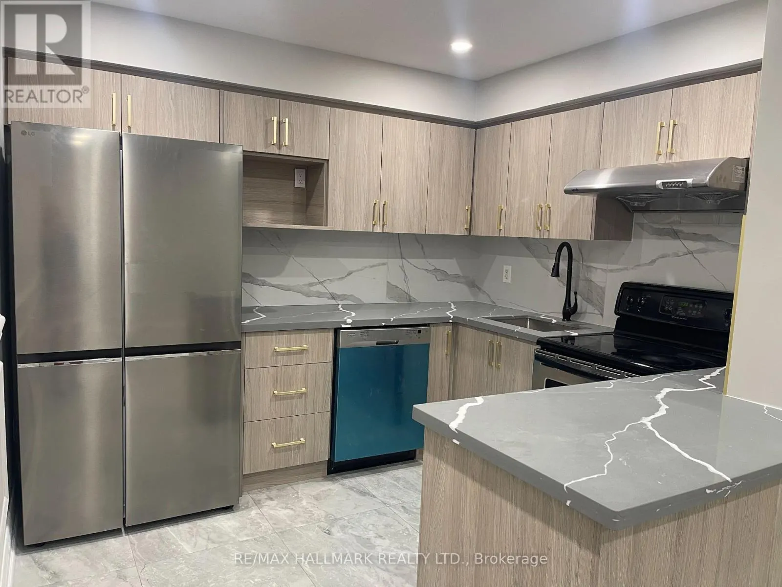144 MILESTONE CRESCENT