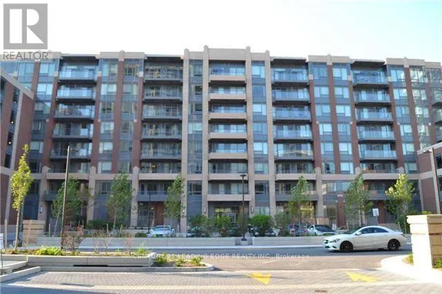531 - 28 UPTOWN DRIVE