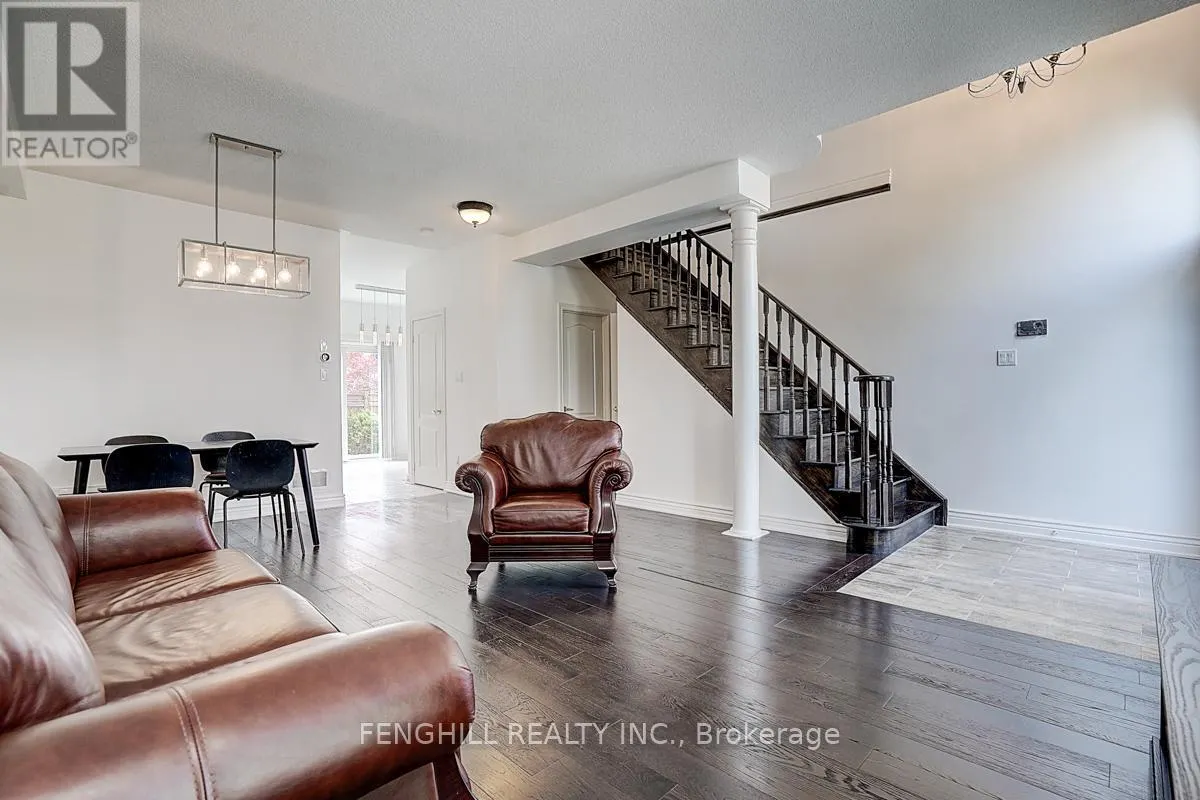 23 VELLORE WOODS BOULEVARD