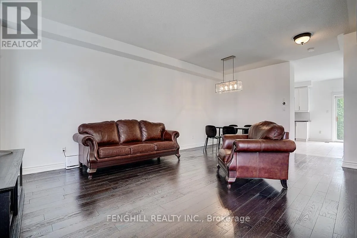 23 VELLORE WOODS BOULEVARD