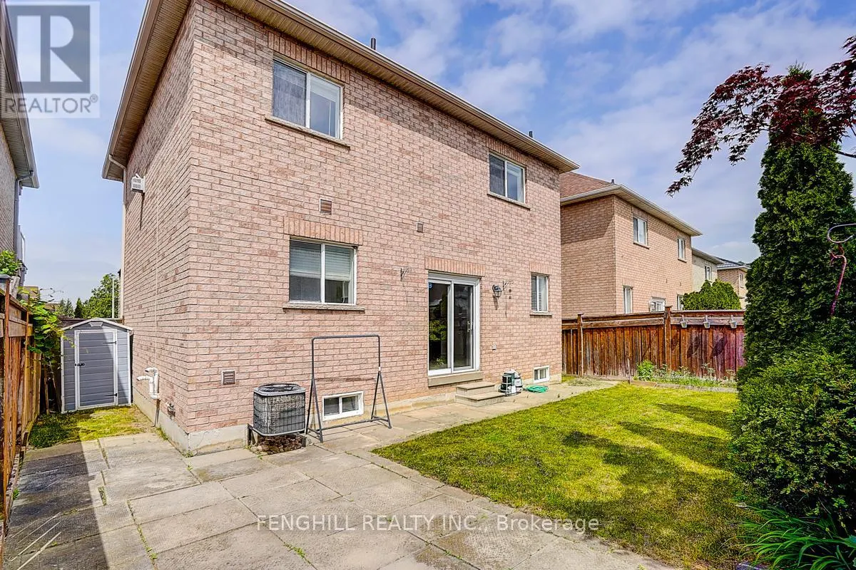 23 VELLORE WOODS BOULEVARD