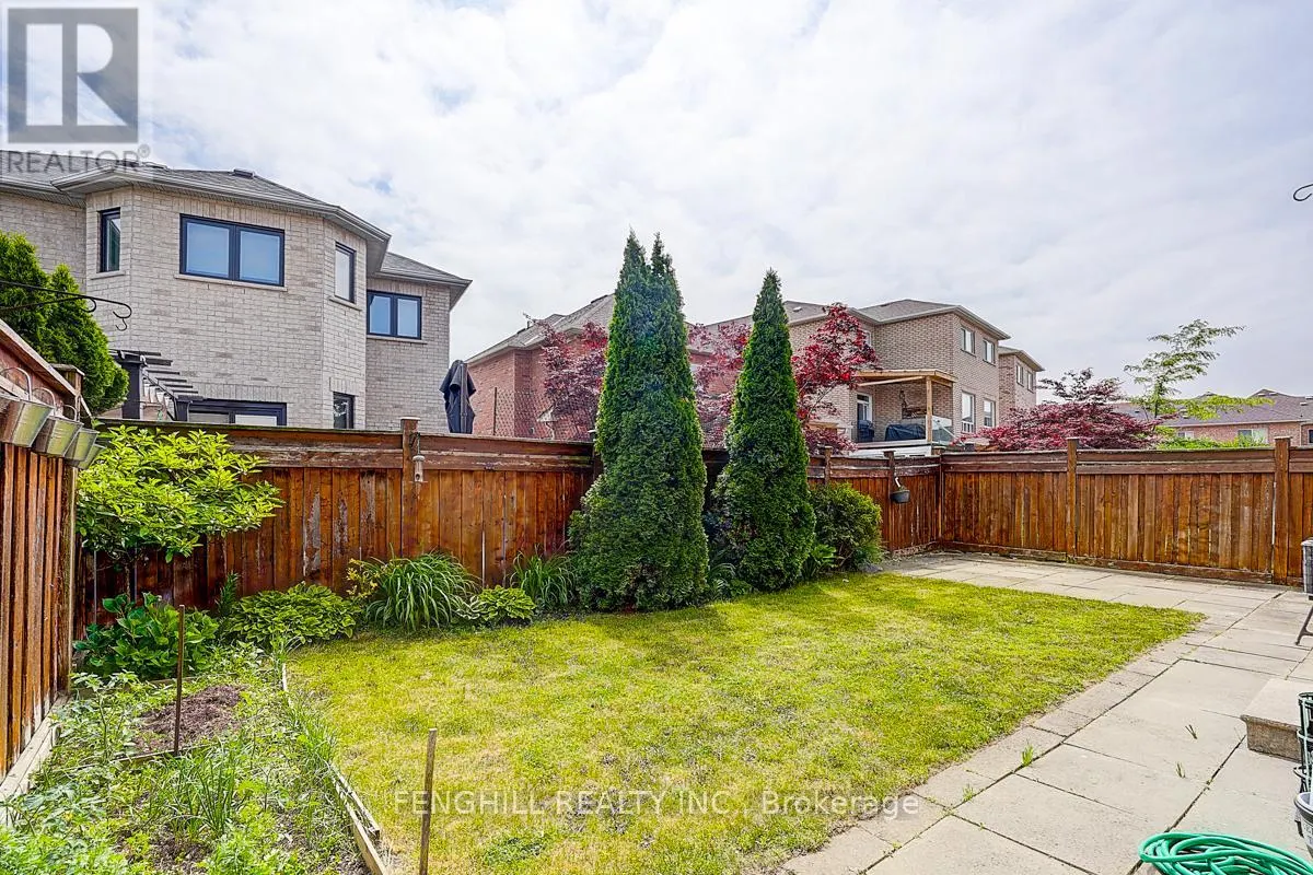 23 VELLORE WOODS BOULEVARD