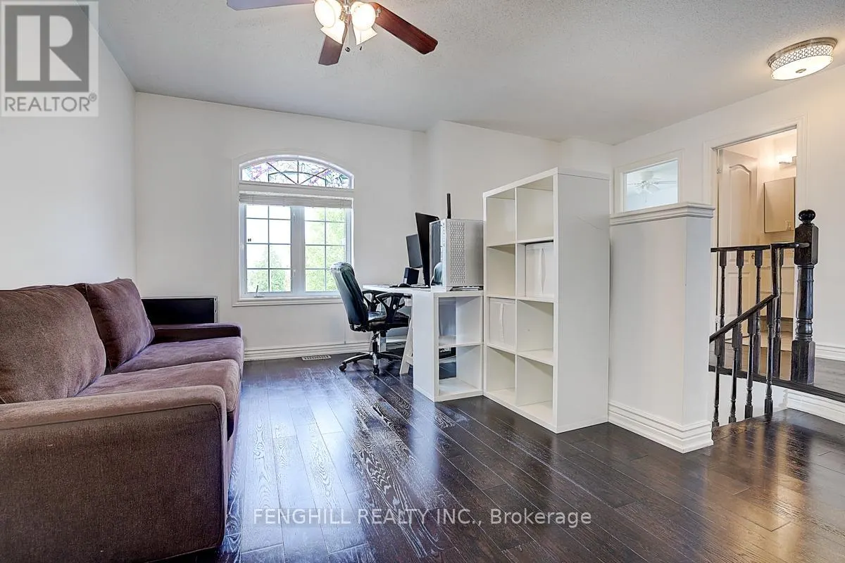 23 VELLORE WOODS BOULEVARD