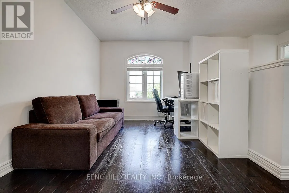 23 VELLORE WOODS BOULEVARD