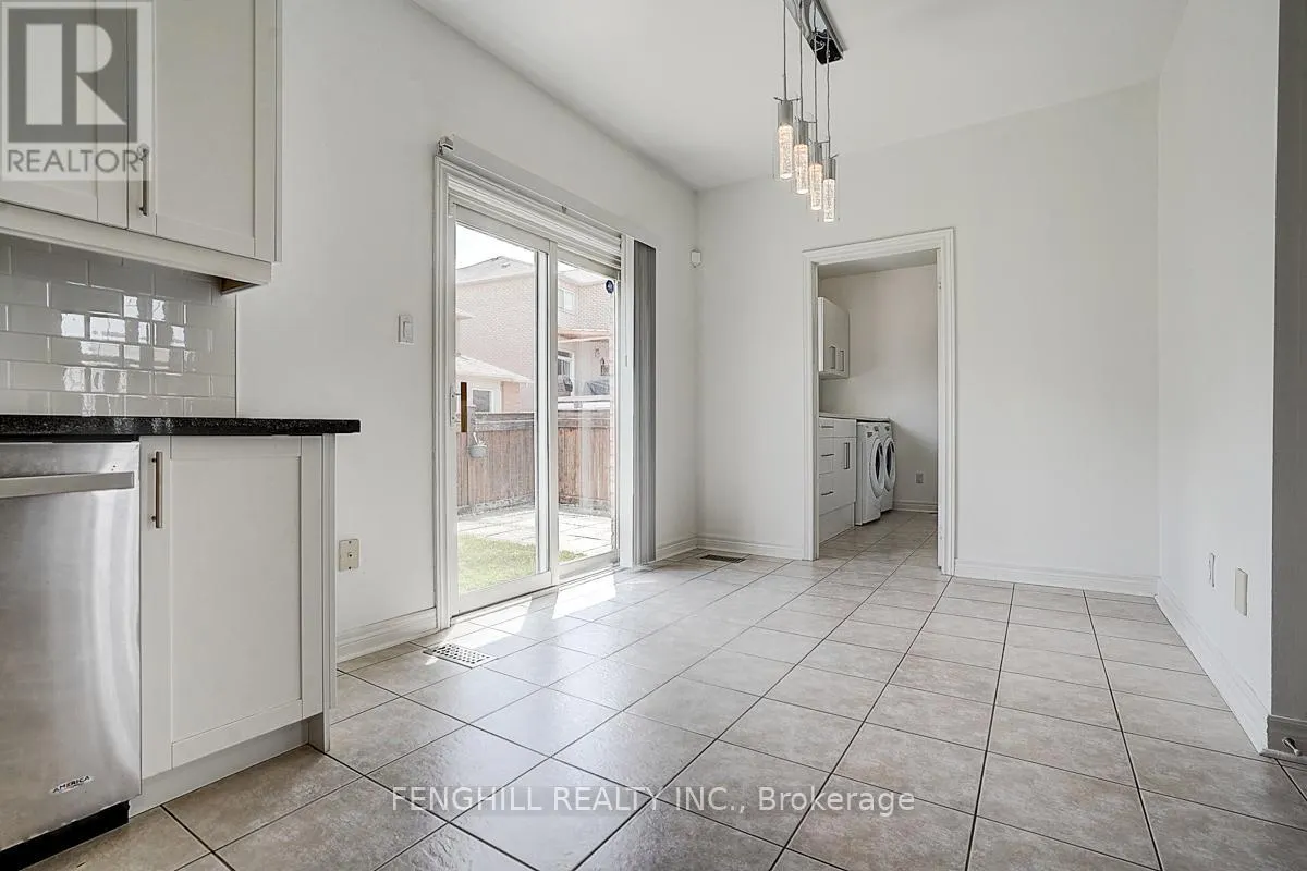 23 VELLORE WOODS BOULEVARD