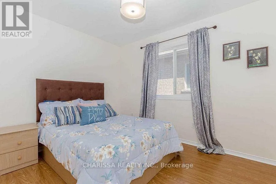 131 ARGENTO CRESCENT