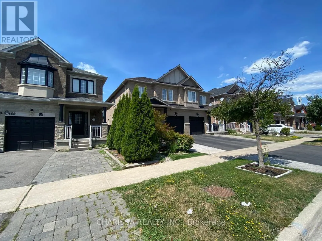 131 ARGENTO CRESCENT