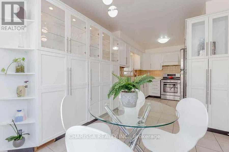131 ARGENTO CRESCENT