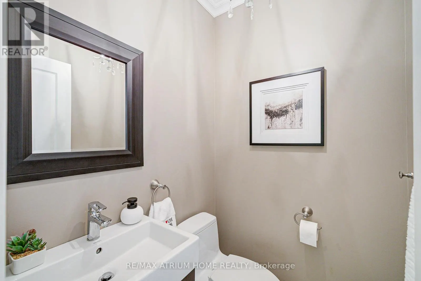 11 ALBRIGHT CRESCENT